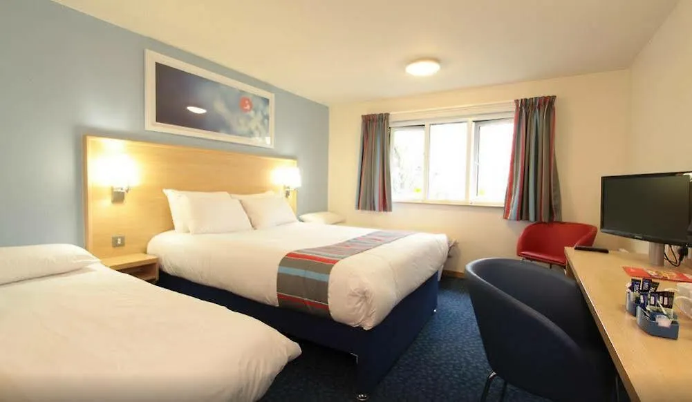 Travelodge London Central City Road Hotel