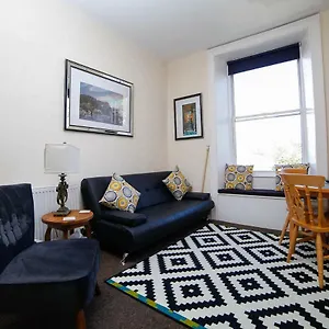 another-apartment-edinburgh.edinburghhotelsuk.org/