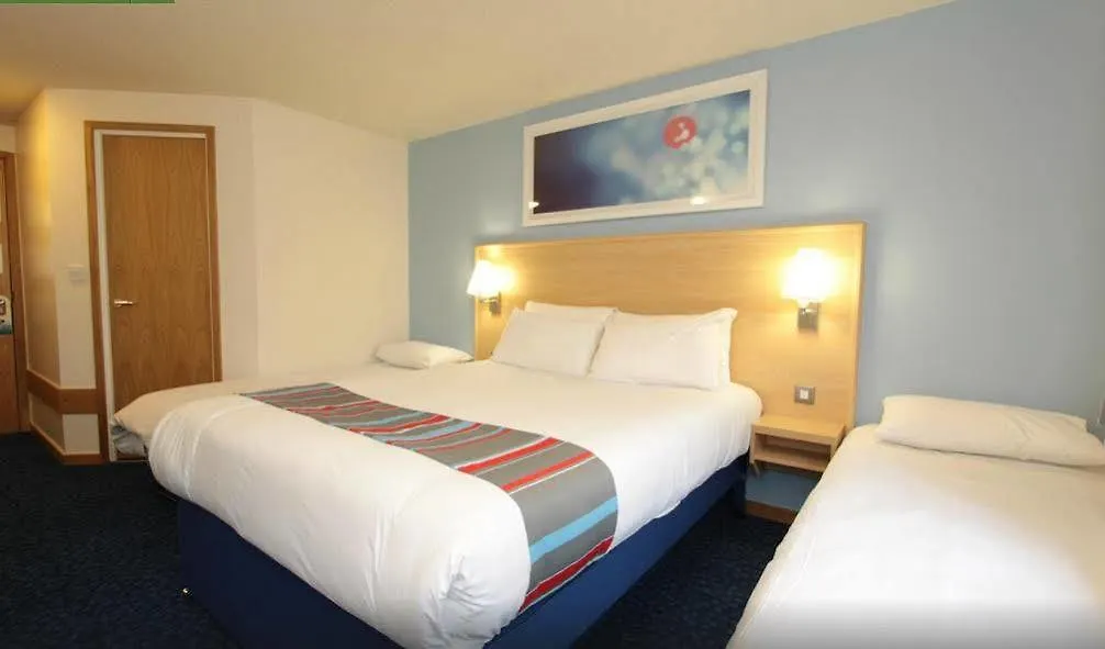 Travelodge London Central City Road Hotel